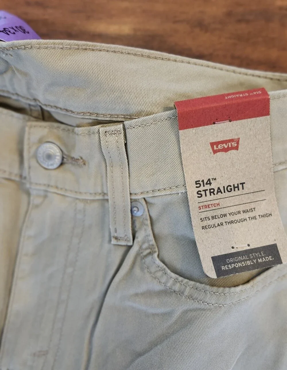Mens Levi Strauss Khaki Jeans Sraight Fit Size 30 x 34 New/ Never Worn